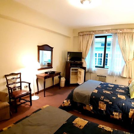 Hotel Maury Lima Buitenkant foto
